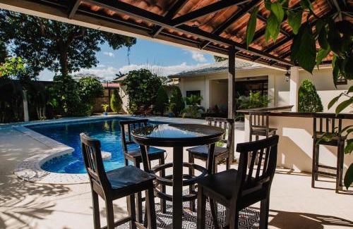 Managua Casa | Luxury Oasis in Las Colinas- Elegant 3-Bedroom Villa