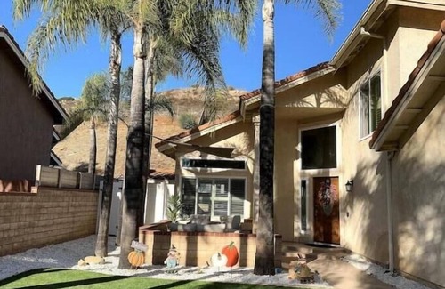 Rancho San Diego Casa | Luxury Oasis: Poolside Bliss