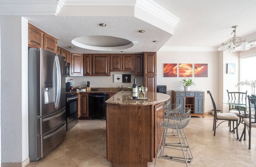 Playa Encantada Apartamento | LUXURY ocean front/view PRIVATE SANDY BEACH condo