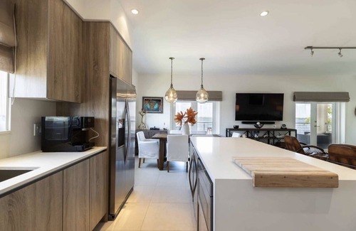 Anglers Park Villa | LUXURY OCEAN FRONT ❤️ Fun in the Sun 🌞 and Relax in unrivaled luxury and comfort