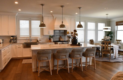 Newbury Casa | Luxury Ocean front home on Plum Island minutes from historic Newburyport.