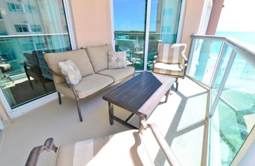 Crescent Beach Casa | Luxury Ocean View 2 Lazy Rivers