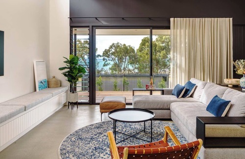 Point Vernon Casa | Luxury ocean view beach house