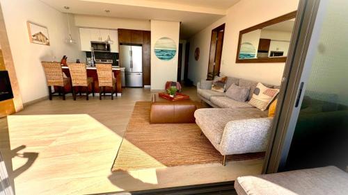 Primo Tapia Apartamento | Luxury, Ocean View, Pool, Jacuzzi, Valle de Guadalupe, Los Portales De Garcia, Splash, Encanto Restaurants, Surf Breaks in Primo Tapia, Rosarito