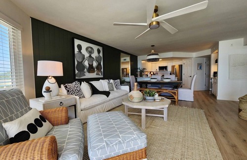 Litchfield by the Sea Condominio | Luxury Oceanfront Condo Cambridge 209