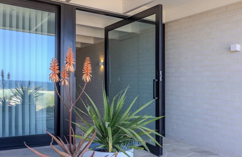 Aldinga Beach Casa | Luxury oceanfront retreat close to cellar doors of McLaren Vale