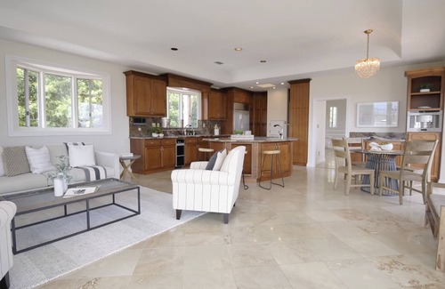 Solana Beach Villa | Luxury Oceanview Hilltop Villa w/ Private Pool