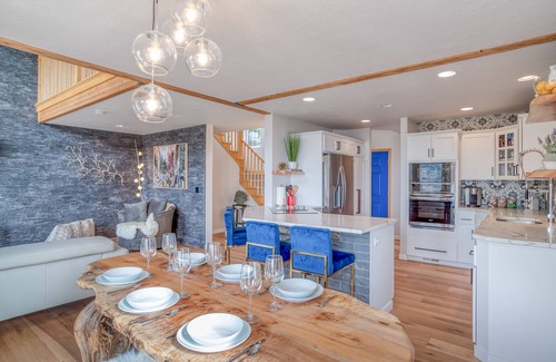 Neskowin Casa | Casa de lujo con vista al mar con vistas panorámicas al océano, bañera de hidromasaje, espacio al aire libre y sala de bonificación
