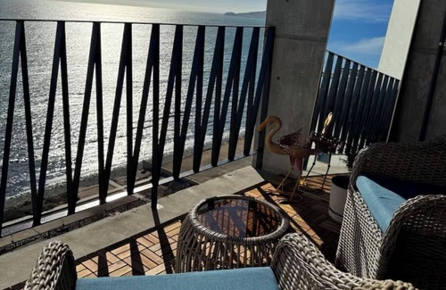 El Sauzal Apartamento | Luxury Oceanview Retreat Minutes from Valle’s Wineries & Gourmet Dining