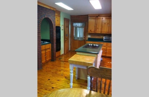Donalsonville Casa | Lujo en el lago Seminole, escapada relajante, muelle privado, hermosas puestas de sol, canoa