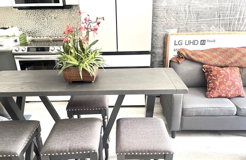Saint Andrew Condominio | LUXURY ONE BEDROOM APT CLOSE TO US EMBASSY KINGSTON