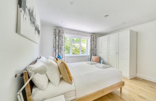 Kennington Apartamento | ★ Luxury Oxford Apartment ★ Sleeps 4, Free Parking