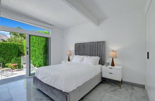 Racquet Club Estates Casa | Luxury Palm Springs Home With Pool and Next to Downtown & Airport