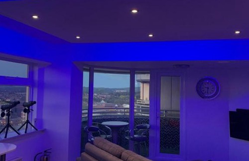 Swindon Apartamento | Luxury Panoramic Balcony Swindon Central