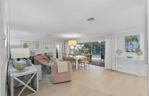 Park Shore Casa | Luxury Park Shore Home with Private Beach