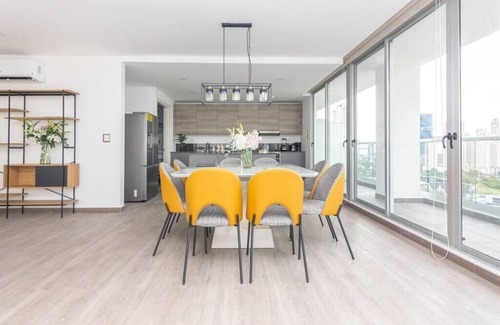 Marbella Condominio | Luxury penthouse 3 BR apt free parking