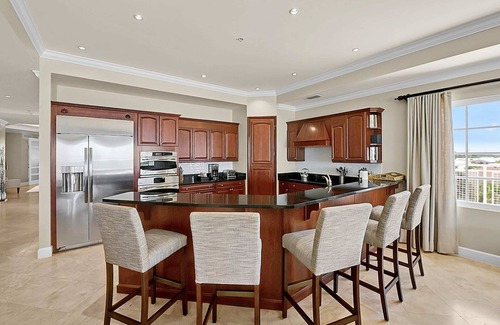 Seven Mile Beach Condominio | Luxury Penthouse at Sea Breeze #9