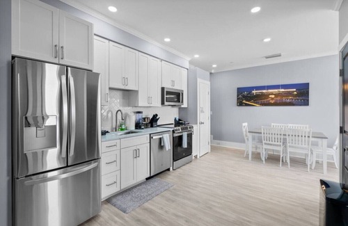 Kingman Park Apartamento | Luxury Penthouse Condo+Rooftop+Private Parking+3BD