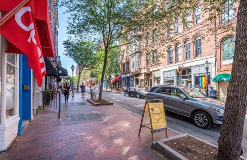 Old Port Apartamento | Luxury Penthouse in Downtown Portland