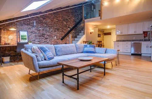 Old Port Apartamento | Luxury Penthouse in Downtown Portland
