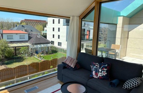 Neudorf-Weimershof Apartamento | Luxury Penthouse in Kirchberg, Terrace & Parking