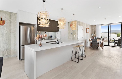 Thirroul Apartamento | Luxury Penthouse in Thirroul - everything is at your doorstep