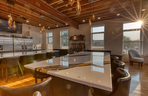 Yankton Apartamento | Luxury Penthouse located in the heart of Yankton.