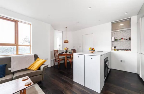 College Park and Old Oak Condominio | Luxury Penthouse Near Notting Hill Gate | Stunning Sunset Views