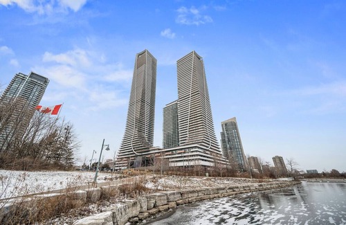 Humber Bay Condominio | Luxury Penthouse Suite