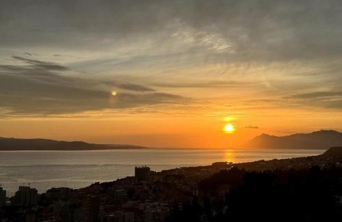 Moca Apartamento | Luxury Penthouse - Views, Hot Tub & Pool