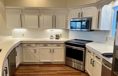 Counce Casa | Luxury Pickwick Lake front Villa 9 w/ views & boatslip-5 mins to Aqua