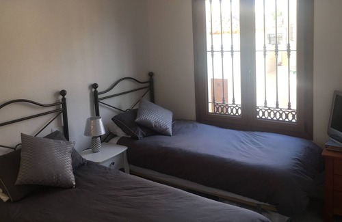 Algorfa Apartamento | Lujoso apartamento junto a la piscina en el prestigioso complejo de golf La Finca