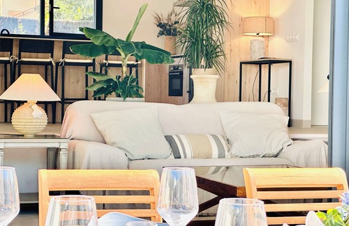 Los Caños de Meca Chalet De Esquí | Luxury, privacy & all U need to explore nature & local culture. Costa de la Luz