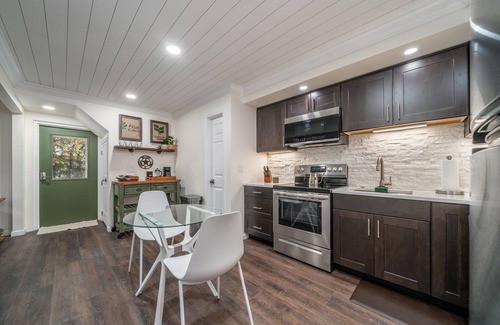 Hot Springs Village Apartamento | Luxury Private Downstairs Suite