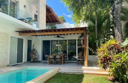 Área de La Veleta Villa | Luxury Private Villas , Private Pool, Private garden, Jacuzzi, 24hours security