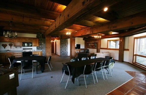 Elizabeth Casa | Luxury Ranch Lodge en 300 acres, a las afueras del territorio de Galena. 20 dormitorios.