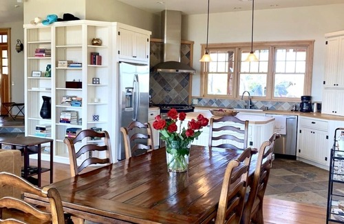 Miramonte Casa | Luxury Ranch getaway with spa, pool, gym & sauna