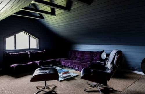 Kjosarhreppur Casa | Luxury renovated farmhouse with private hot tub and amazing views