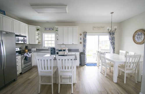 Cherry Grove Beach Casa | Listado de abril de 2019 - Alquiler de lujo con piscina privada a pasos de la playa