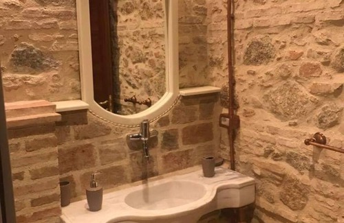 Soriano Calabro Casa | RESIDENCIA DE LUJO EN PIEDRA EN EL CENTRO.