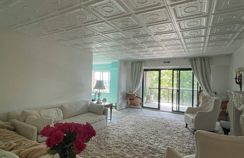 Vienna Condominio | Luxury Resort Condo in McLean