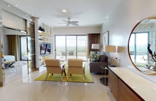 Centro de Cancún Apartamento | Luxury Resort One Bedroom Suite on the Beach