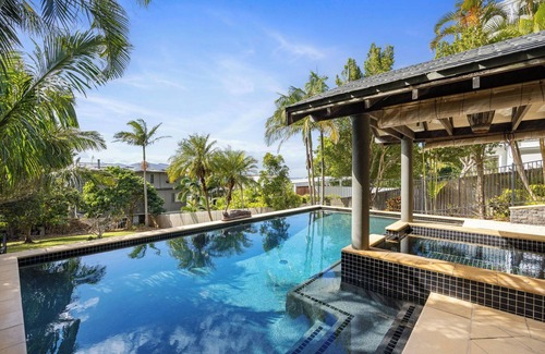 Coolum Beach Casa | Luxury Resort-Style Family Home