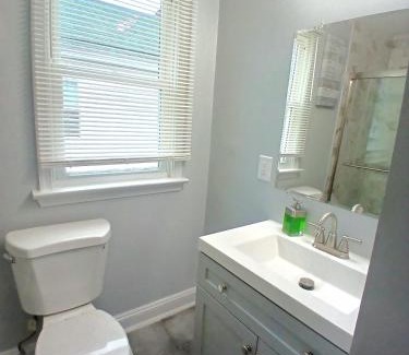 Northeast Cama Y Desayuno | Luxury & Restful Private Room in DC