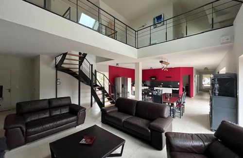 Coulaines Cabaña | Lujosa casa rural con piscina, jacuzzi y gimnasio cerca de Le Mans