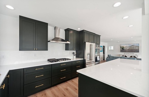 Richland Casa | Luxury Retreat on Gull Lake – Perfect for Your Next Getaway!