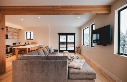Sandpoint Casa | Luxury Retreat @ Schweitzer Mtn Resort
