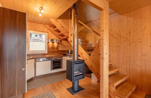 Hohentauern Chalet De Esquí | Retiro de lujo con relajante baño de burbujas.