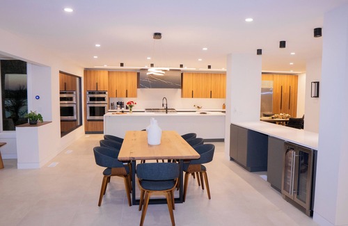 Fort Washington Casa | Luxury Riverfront home - breathtaking view and BRAND NEW - 20 min from DC.