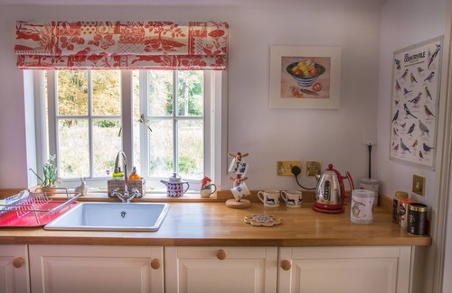 Wilton Cabina | Lodge de lujo en ubicación idílica junto al río cerca de Salisbury